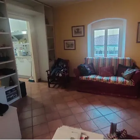 Apartment Il Nido Di Paola Carrara